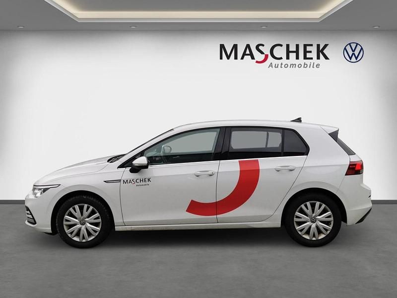 Gebraucht VW Golf VIII Style 150 PS (110 kW) 2022 Pure white Limousine