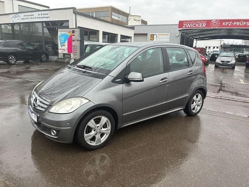 Gebraucht Mercedes A160 Avantgarde 95 PS (69 kW) 2010 Grau Limousine