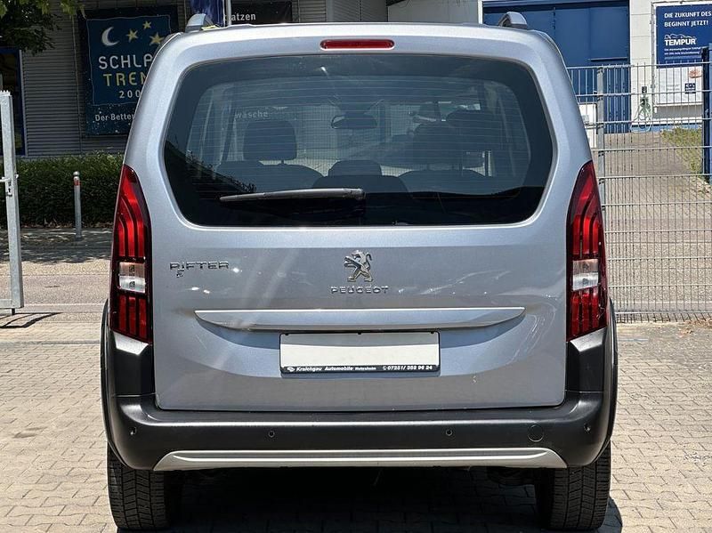 Gebraucht Peugeot Rifter 131 PS (96 kW) 2020 Grau Van / Kleinbus
