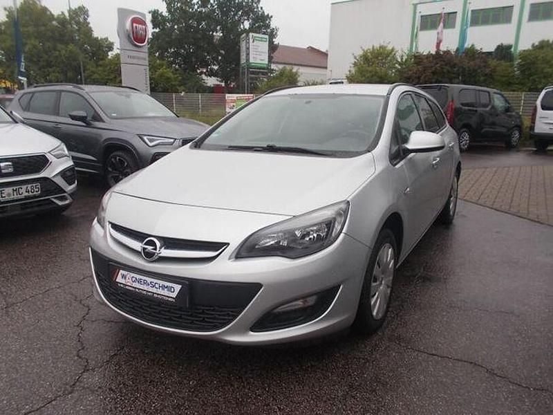 Silber Gebraucht 2015 Opel Astra Edition Kombi | 3.390 € (Etwas zu teuer) - Bild 1/4