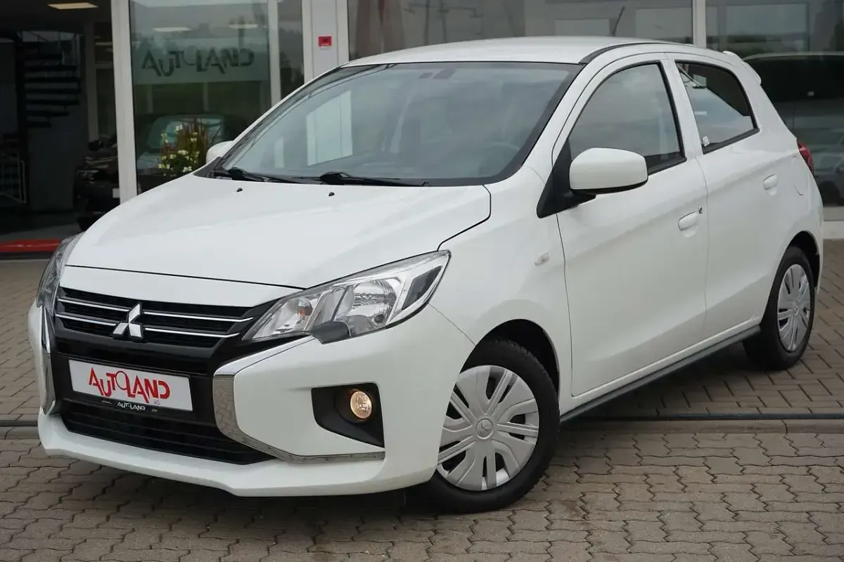 Gebraucht Mitsubishi Space Star Select 80 PS (58 kW) 2022 Weiß Kleinwagen