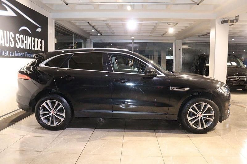 Gebraucht Jaguar F-Pace S 179 PS (131 kW) 2016 Schwarz SUV