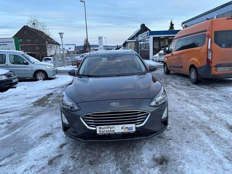 Gebraucht Ford Focus Cool & Connect 120 PS (88 kW) 2020 Magneticgrau (metallic) Kombi