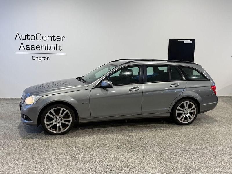 Gebraucht Mercedes C220 170 PS (125 kW) 2012 Silber Limousine