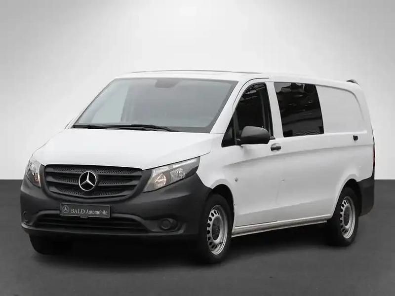 Gebraucht Mercedes Vito 163 PS (119 kW) 2022 Arktikweiss Van