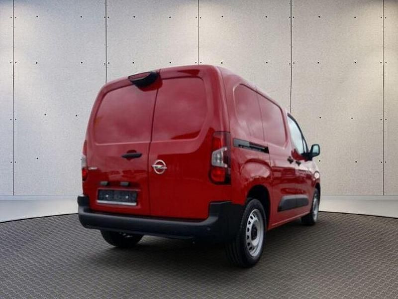 Gebraucht Opel Combo Basis 131 PS (96 kW) 2024 Rot Van / Kleinbus