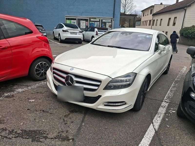 Gebraucht Mercedes CLS350 265 PS (194 kW) 2012 Weiß Limousine