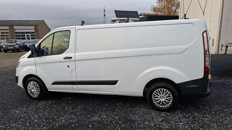 Gebraucht Ford Transit Custom 125 PS (91 kW) 2016 Weiß Van / Kleinbus