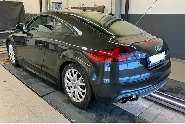 Gebraucht Audi TTS Design 272 PS (200 kW) 2014 Oolonggrau metallic Coupé