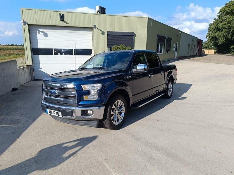 Blau Gebraucht 2017 Ford F-150 Lariat Abholung | 27.890 € (Guter Preis) - Bild 1/4