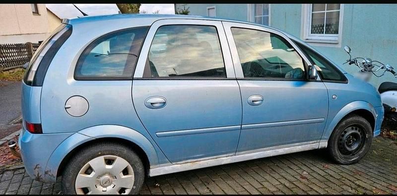 Gebraucht Opel Meriva 101 PS (74 kW) 2005 Van / Kleinbus