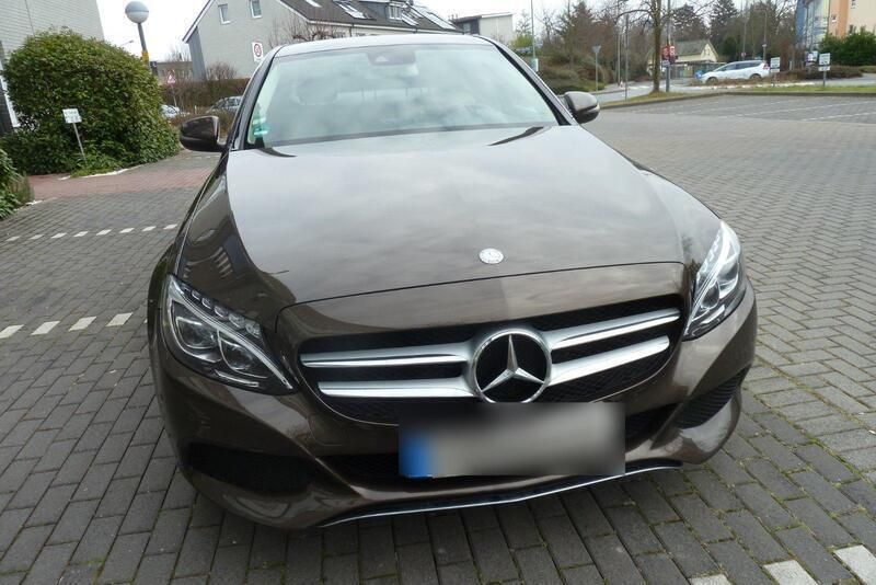 Braun Gebraucht 2015 Mercedes C200 Avantgarde Limousine | 18.700 € (Guter Preis) - Bild 1/4