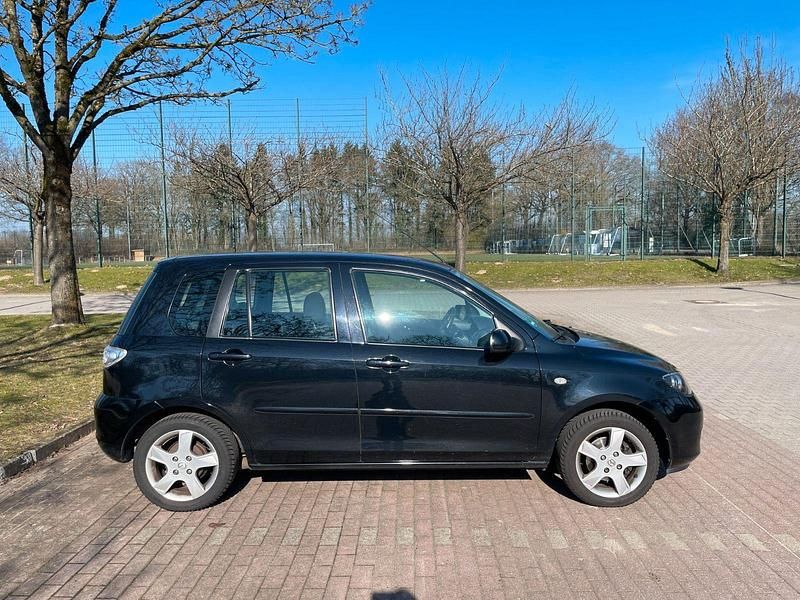 Gebraucht Mazda 2 Active 80 PS (58 kW) 2007 Schwarz Kleinwagen