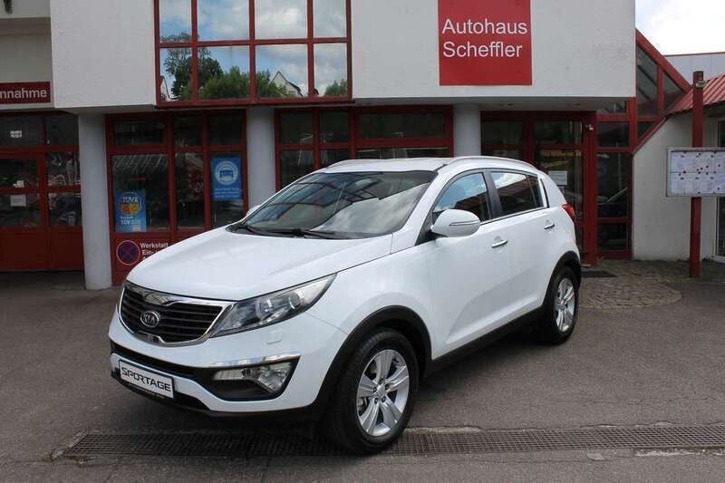 (wd) cararraweiss Gebraucht 2010 Kia Sportage Vision SUV | 7.400 € (Guter Preis) - Bild 1/4