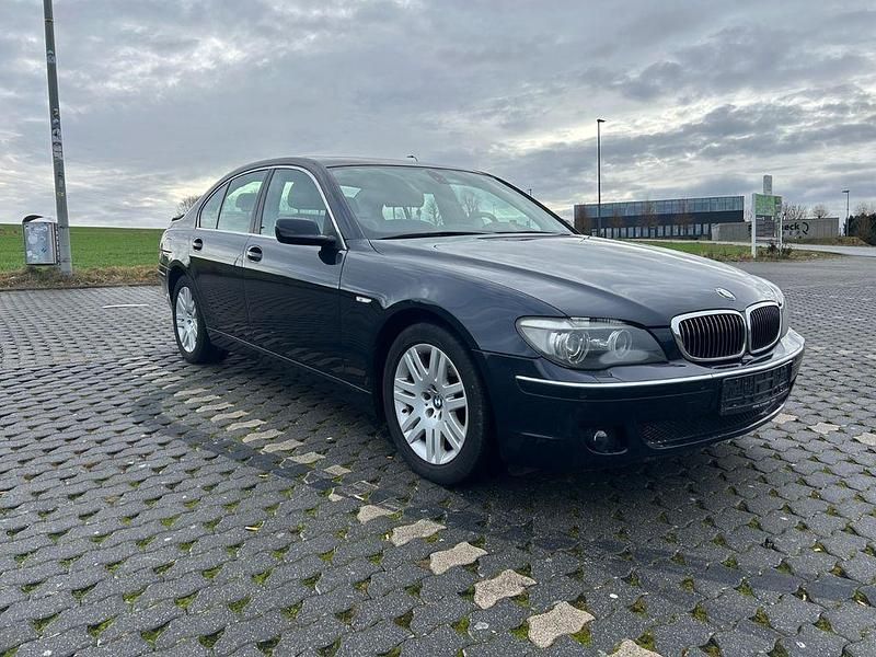 Gebraucht BMW 730 258 PS (189 kW) 2005 Blau Limousine