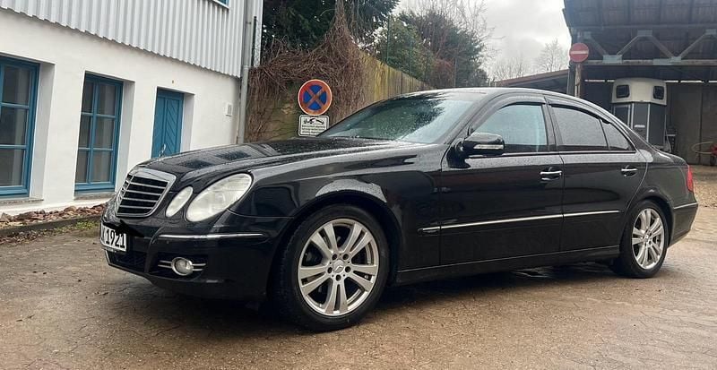 Gebraucht Mercedes 280 190 PS (139 kW) 2008 Schwarz Limousine