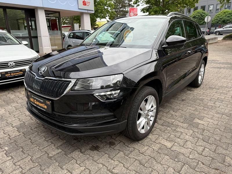 Schwarz Gebraucht 2020 Skoda Karoq Style SUV | 18.990 € (Fairer Preis) - Bild 1/4