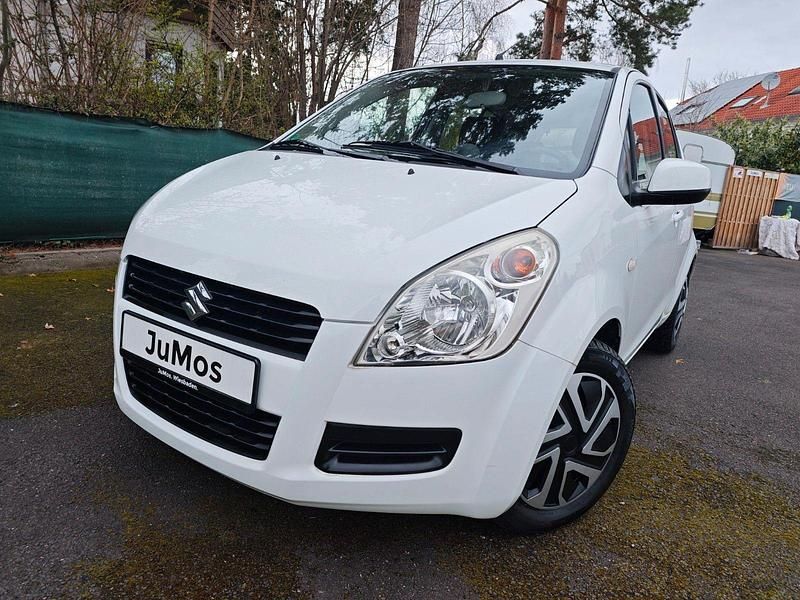 Usado Suzuki Splash Basic 65 HP (47 kW) 2009 Branco Citadino
