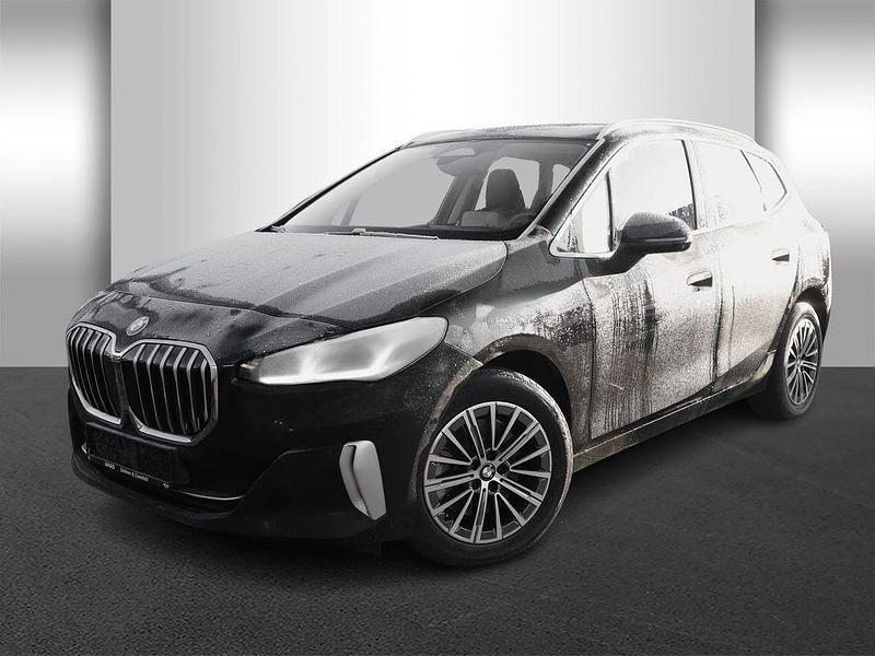 Schwarz Gebraucht 2022 BMW 223 Active Tourer Luxury Line Van / Kleinbus | 29.990 € (Guter Preis) - Bild 1/4