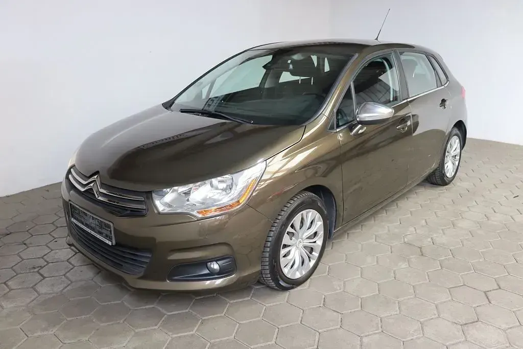 Gebraucht Citroën C4 SELECTION 120 PS (88 kW) 2014 Braun Limousine