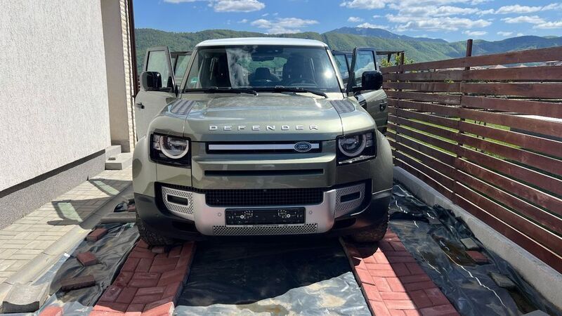 Grün Gebraucht 2020 Land Rover Defender S SUV | 42.500 € (Superpreis) - Bild 1/4