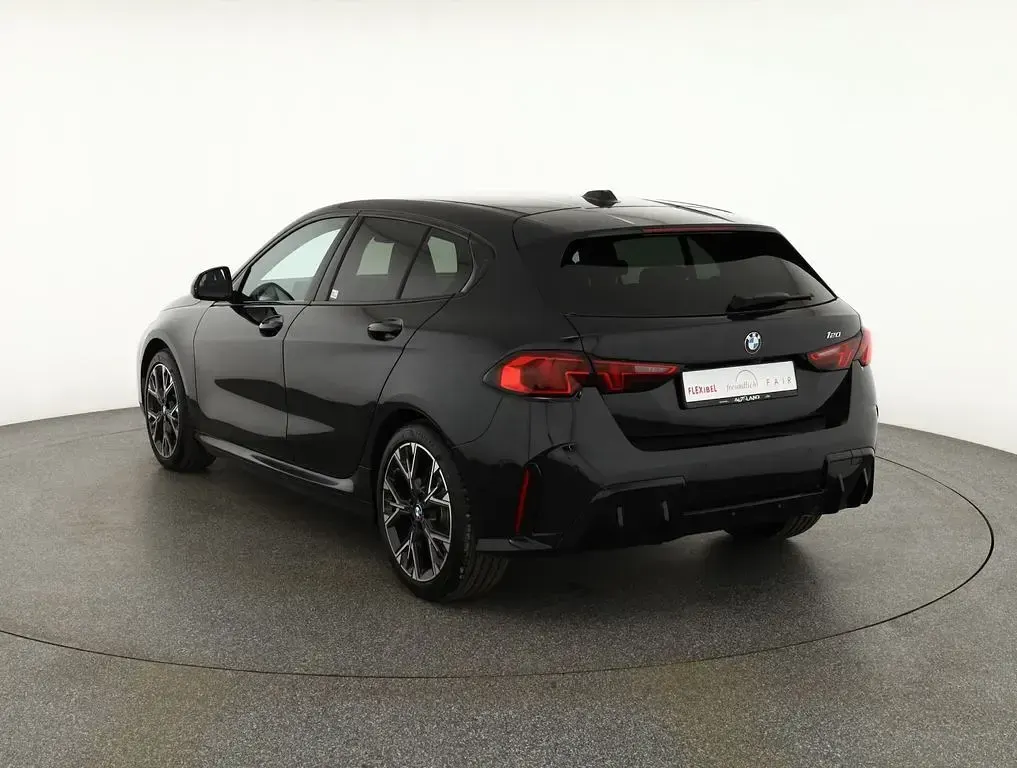 Gebraucht BMW 120 M Sport 170 PS (125 kW) 2025 Portimaobluemet. (metallic) Kleinwagen