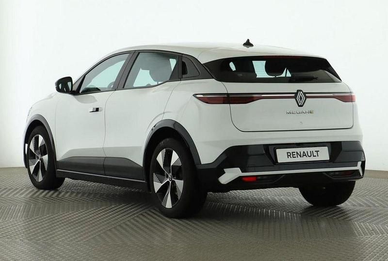 Gebraucht Renault Mégane Equilibre 96 kW (131 PS) 2022 Weiß Limousine