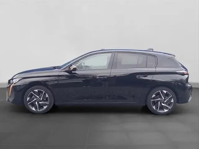 Gebraucht Peugeot 308 Allure 131 PS (96 kW) 2023 Schwarz Limousine