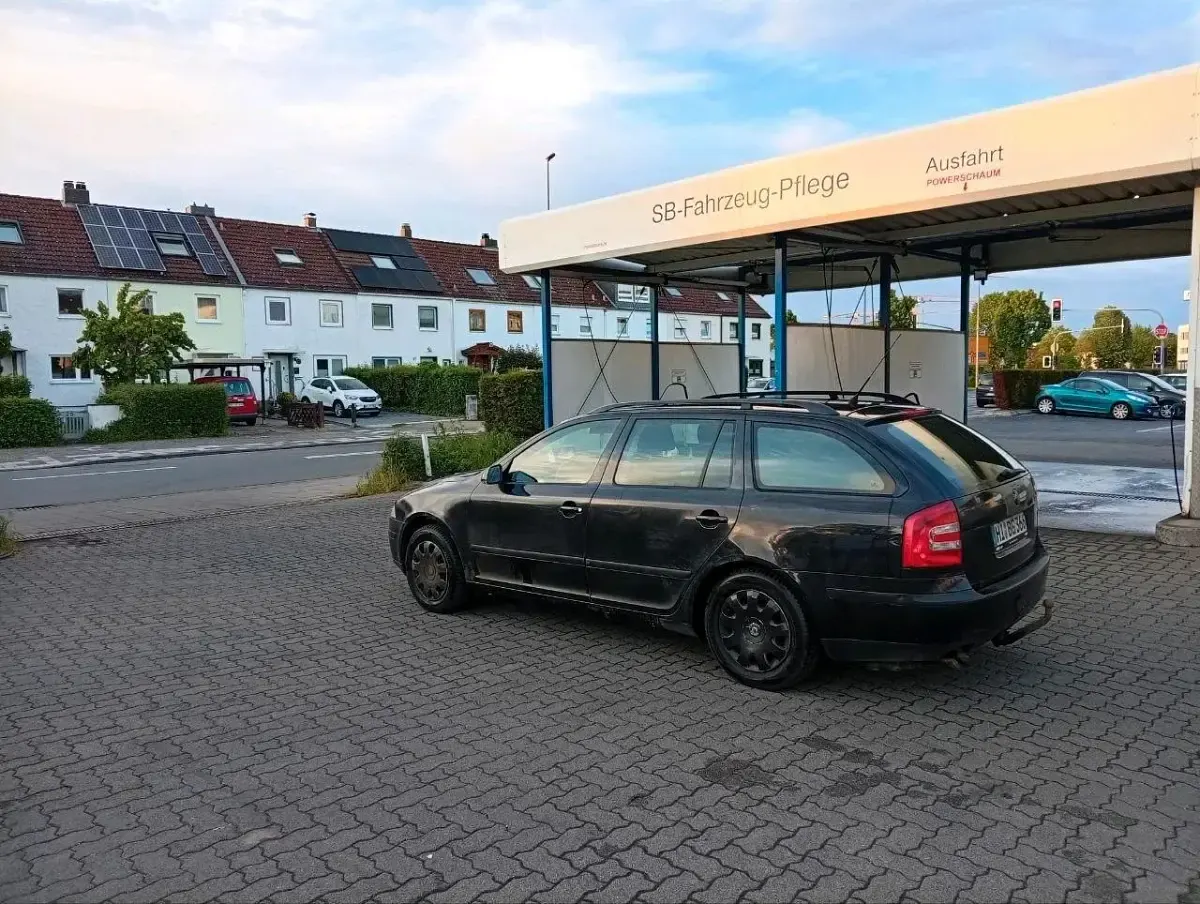 Używany Skoda Octavia 140 KM (102 kW) 2007 Czarny Kombi
