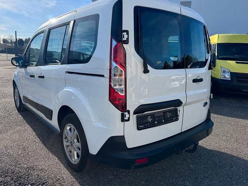 Gebraucht Ford Transit Connect Trend 101 PS (74 kW) 2022 Weiß Van / Kleinbus