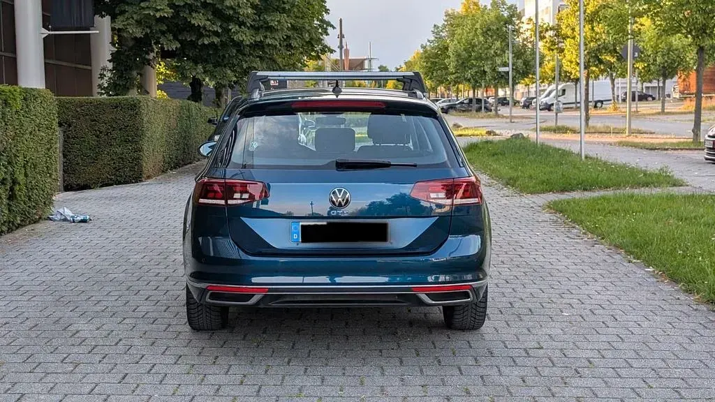 Gebraucht VW Passat GTE 218 PS (160 kW) 2022 Blau Kombi