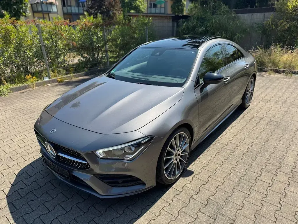 Gebraucht Mercedes CLA200 AMG 163 PS (119 kW) 2021 Grau Coupé