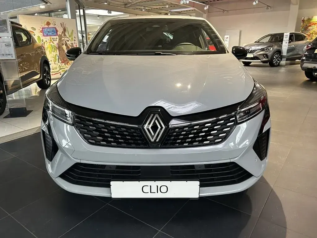 Gebraucht Renault Clio Techno 91 PS (66 kW) 2023 Grau Kleinwagen