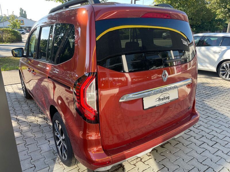 Gebraucht Renault Kangoo 89 kW (122 PS) 2024 Braun Van / Kleinbus