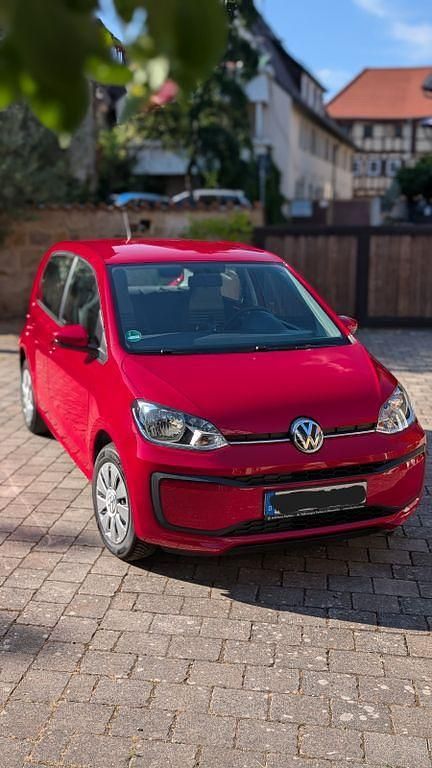 Rot Gebraucht 2017 VW up! move up! Kleinwagen | 7.200 € (Guter Preis) - Bild 1/4