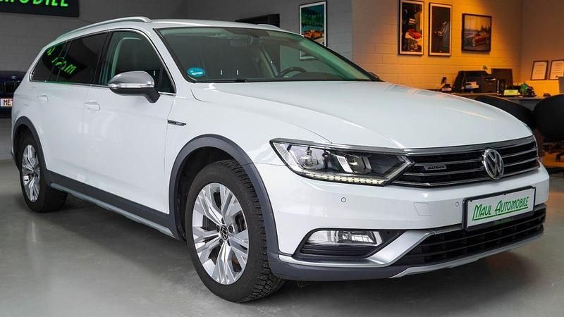 Gebraucht VW Passat Alltrack 190 PS (139 kW) 2017 Pure white Kombi