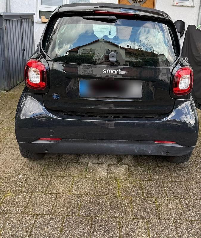 Gebraucht Smart ForTwo Coupé 60 kW (82 PS) 2022 Schwarz Coupé