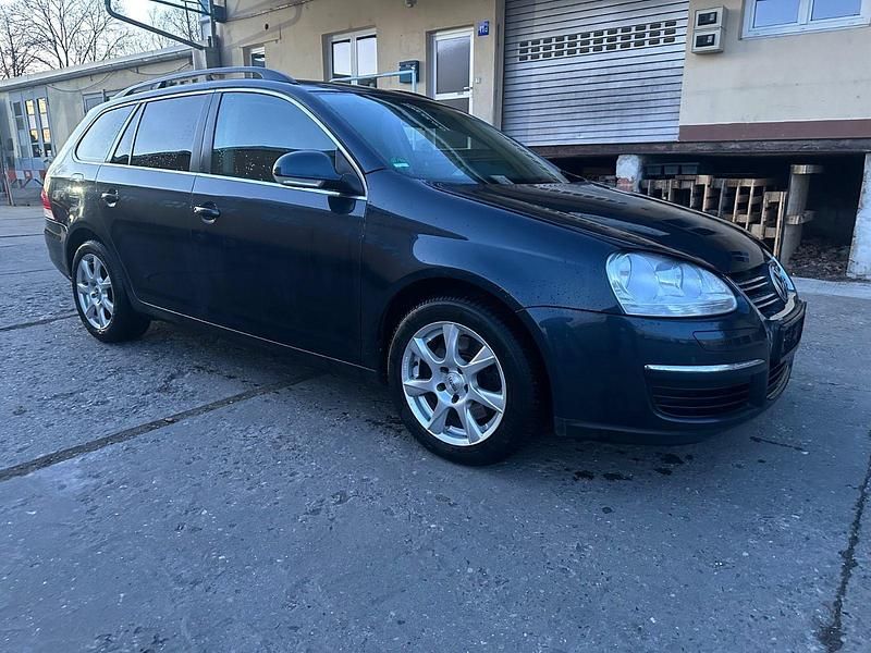 Gebraucht VW Golf V Comfortline 140 PS (102 kW) 2009 Schwarz Kombi