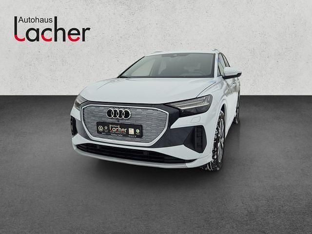 Gletscherweiß metallic Gebraucht 2022 Audi Q4 e-tron Sport SUV | 26.290 € (Fairer Preis) - Bild 1/4