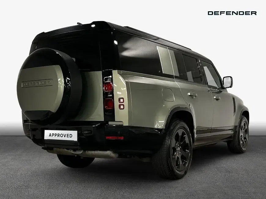 Gebraucht Land Rover Defender SE Dynamic 300 PS (220 kW) 2024 Grün SUV