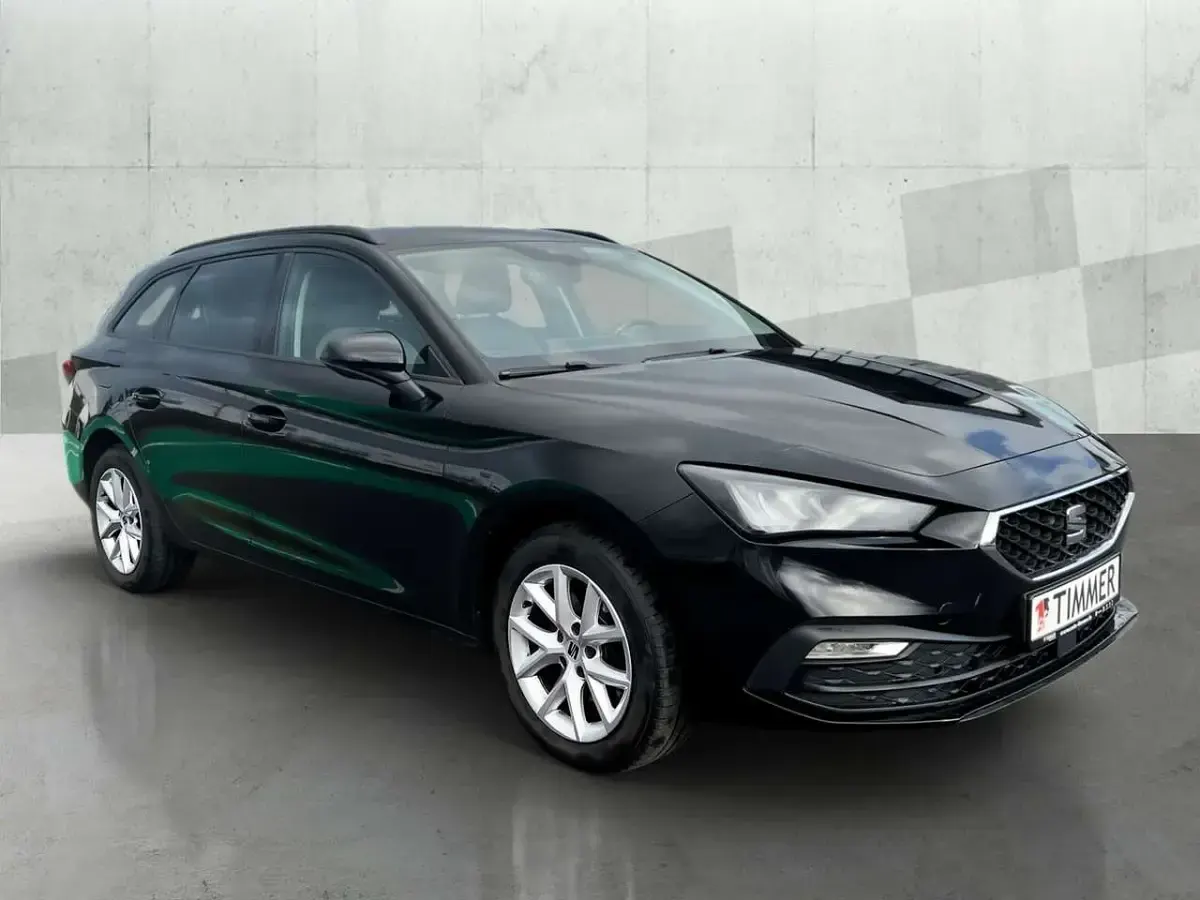 Gebraucht Seat Leon ST Beats 150 PS (110 kW) 2023 Midnight schwarz metallic Kombi