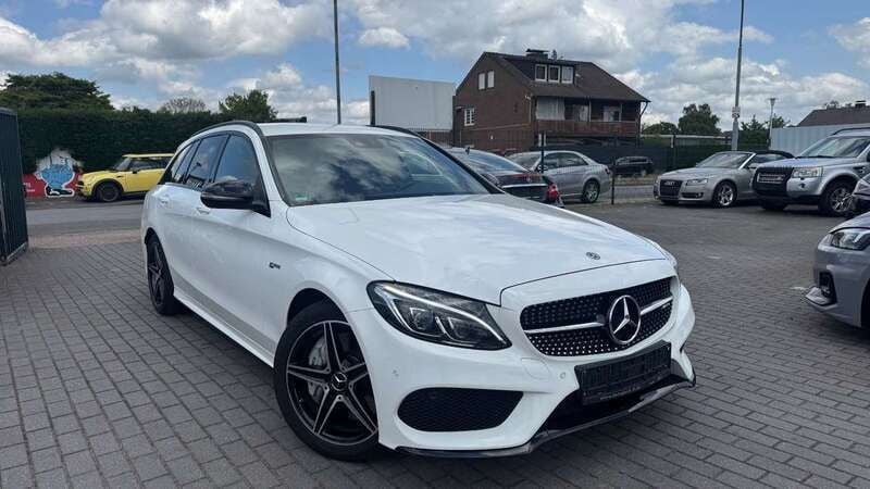 Weiß Gebraucht 2017 Mercedes C43 AMG AMG Kombi | 30.950 € (Guter Preis) - Bild 1/4