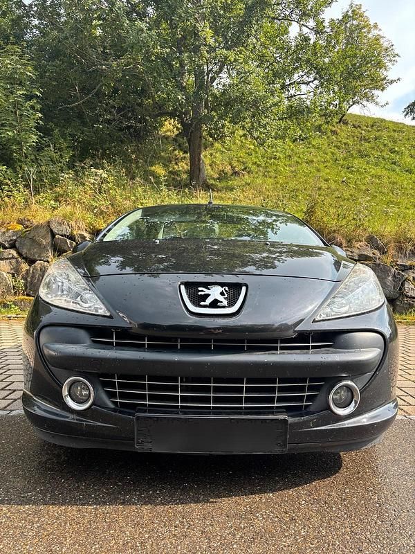 Schwarz Gebraucht 2008 Peugeot 207 CC Cabrio | 2.300 € (Guter Preis) - Bild 1/4