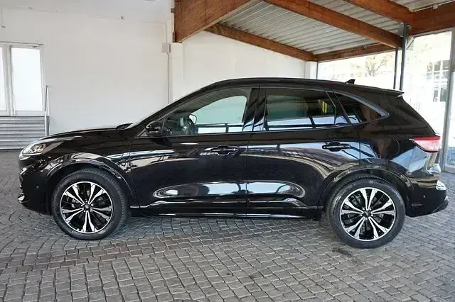 Gebraucht Ford Kuga ST-Line X 225 PS (165 kW) 2022 Schwarz SUV