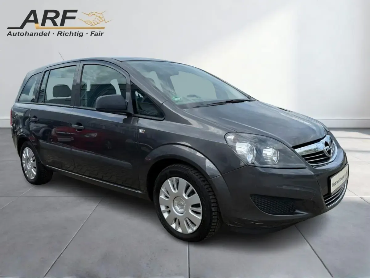 Gebraucht Opel Zafira Selection 116 PS (85 kW) 2011 Grau Van / Kleinbus