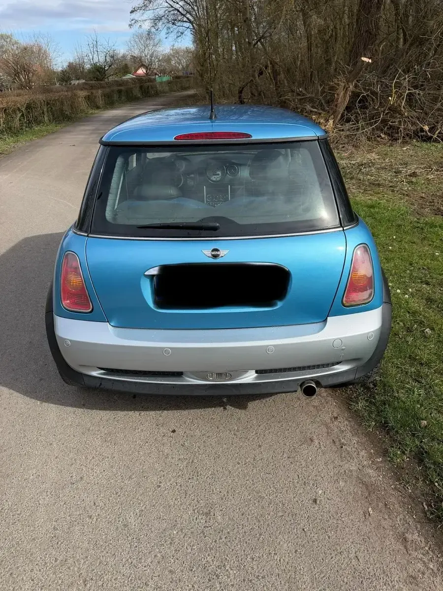 Usata Mini Cooper 90 CV (66 kW) 2004 Blu Utilitaria