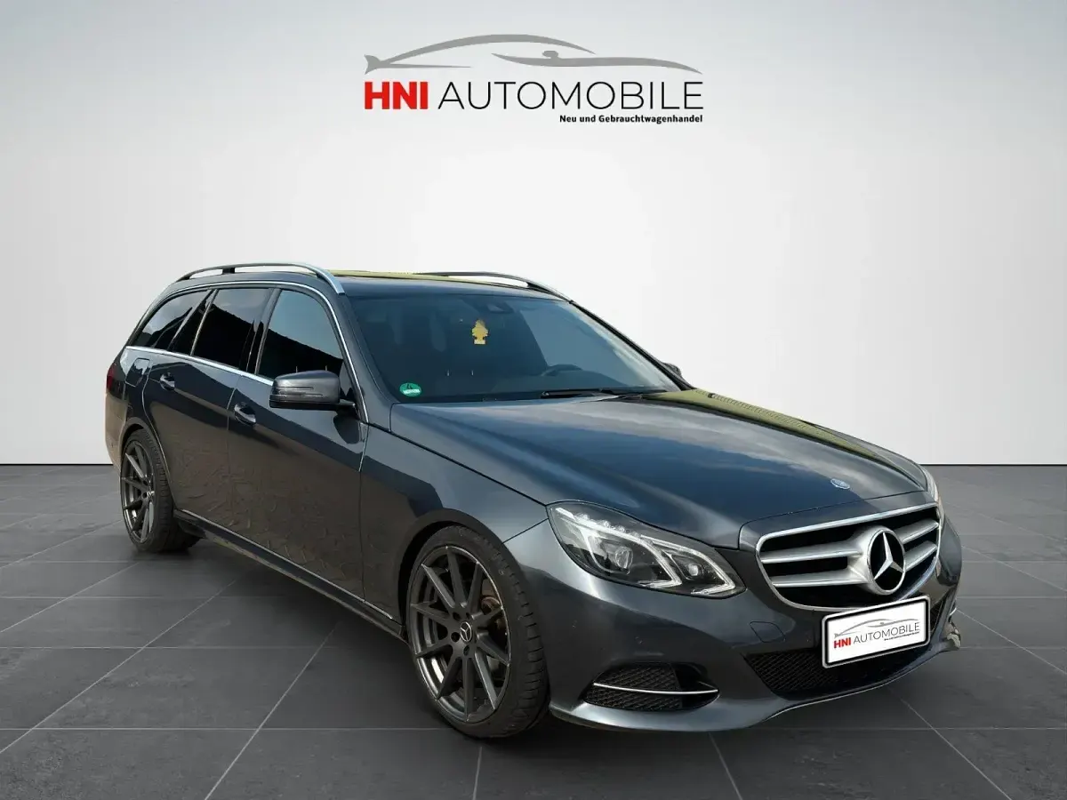Gebraucht Mercedes E350 252 PS (185 kW) 2014 Grau Kombi
