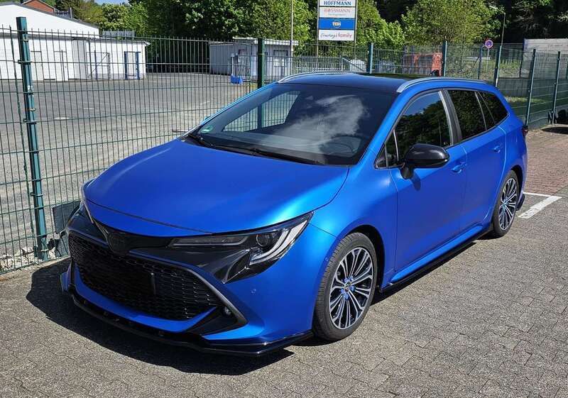 Blau Gebraucht 2020 Toyota Corolla Hybrid Team Kombi | 22.000 € (Etwas zu teuer) - Bild 1/4