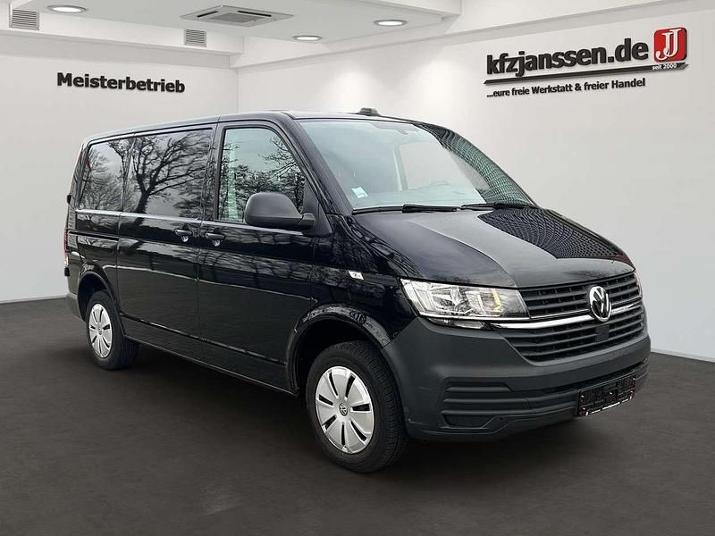 Gebraucht VW Transporter 150 PS (110 kW) 2023 Deep black perleffekt Van
