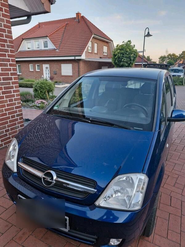 Blau Gebraucht 2004 Opel Meriva Van / Kleinbus | 650 € - Bild 1/4